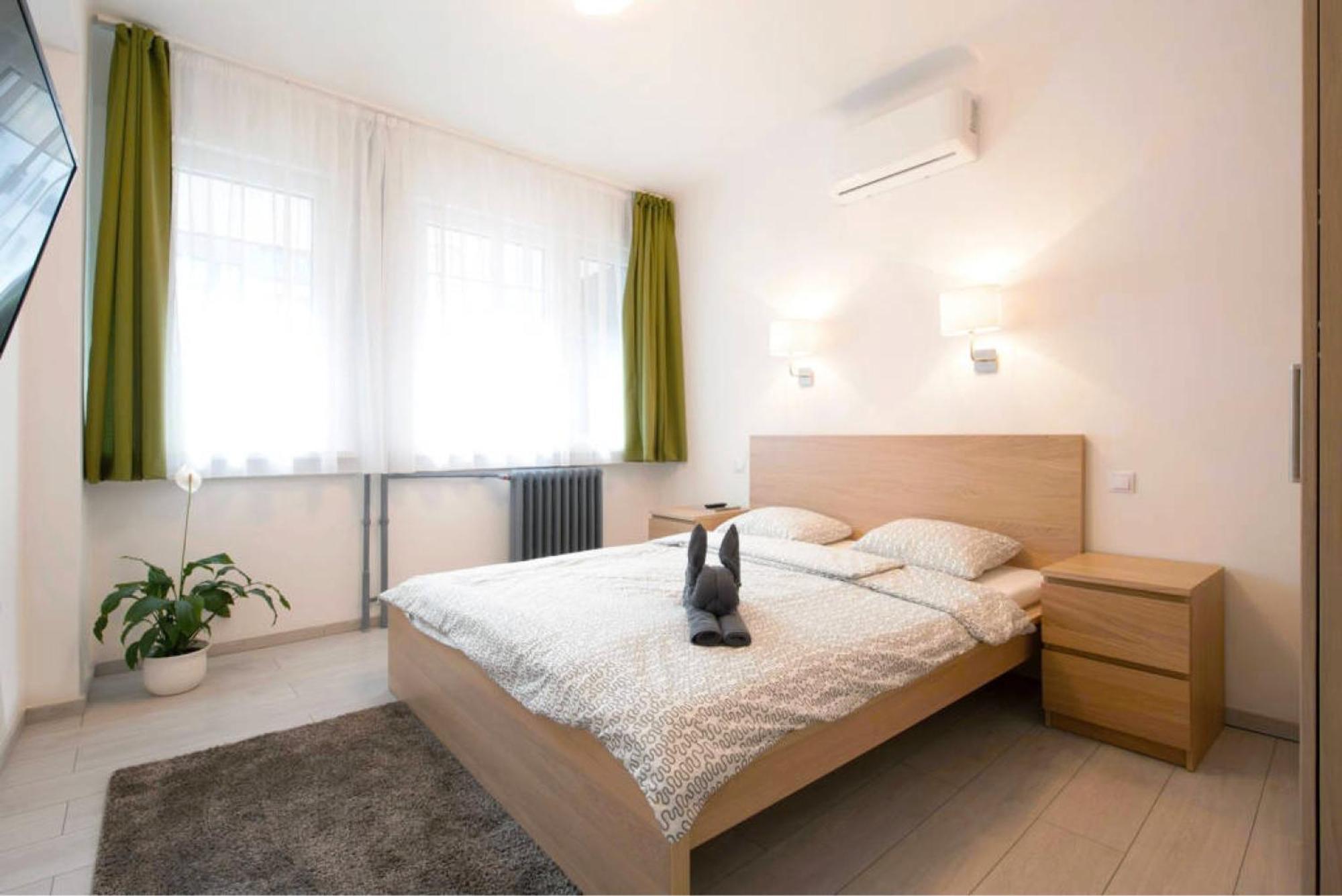 Basilica City Apartments Будапеща Стая снимка