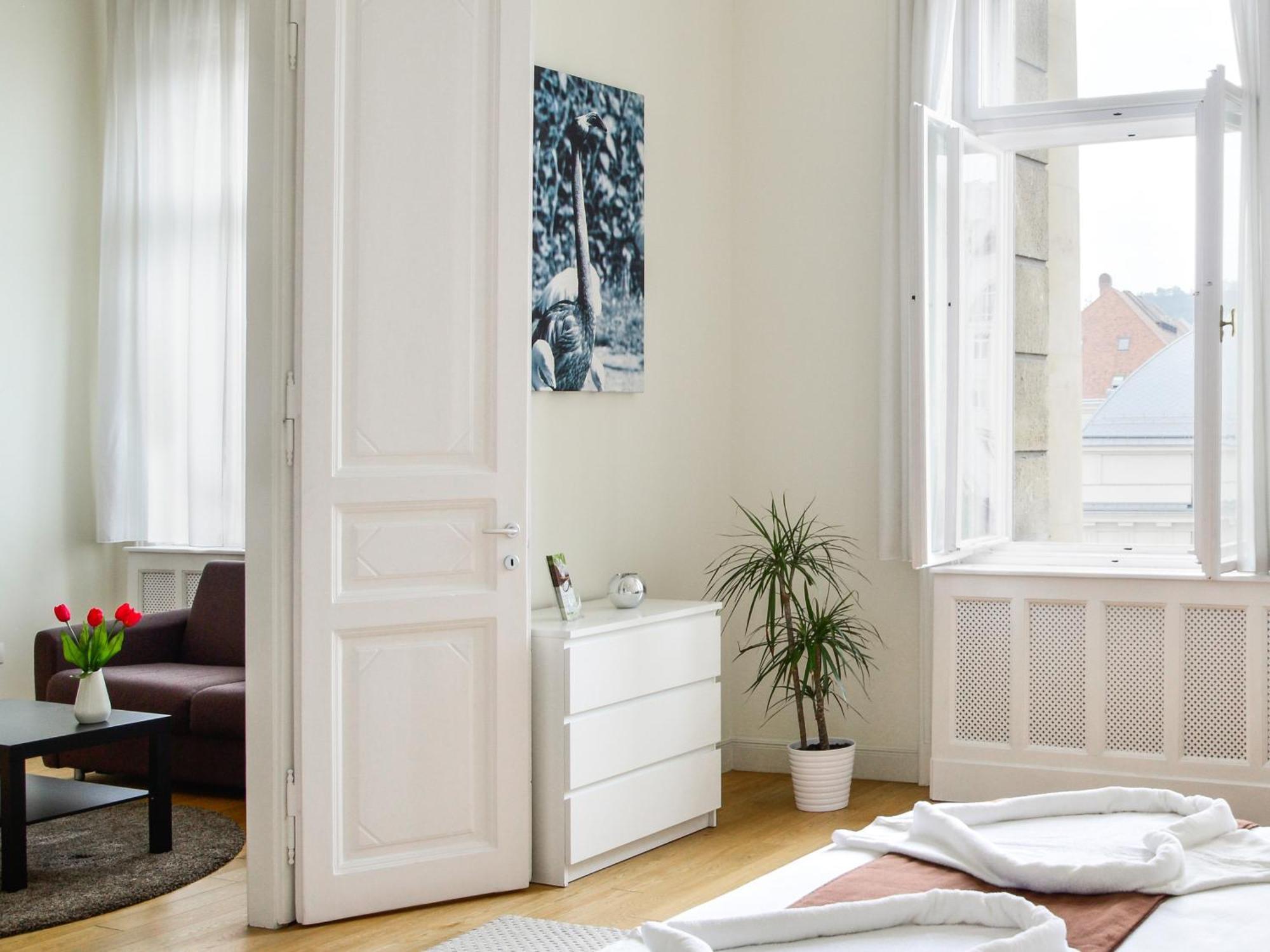 Basilica City Apartments Будапеща Стая снимка